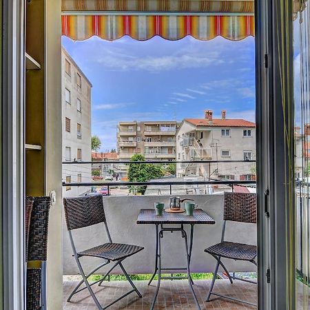 Apartamento Lina Pula Exterior foto